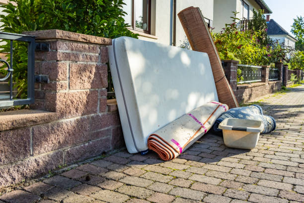 Best Construction Debris Removal  in Alexandria, IN